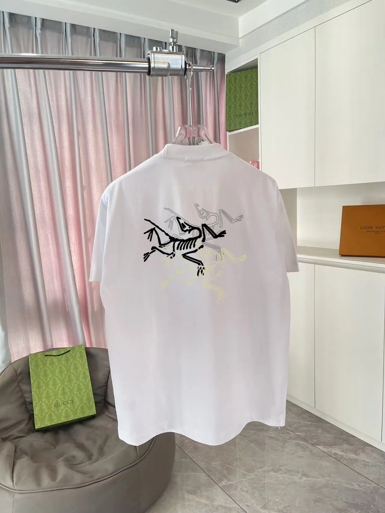 ARC'TERYX* 2025 New Arrival logo t g Same Style Size：S M L XL XXL ：Black White Pink Gray